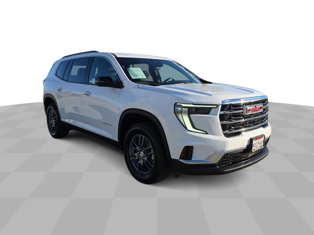 Used 2025 GMC Acadia Elevation image 2