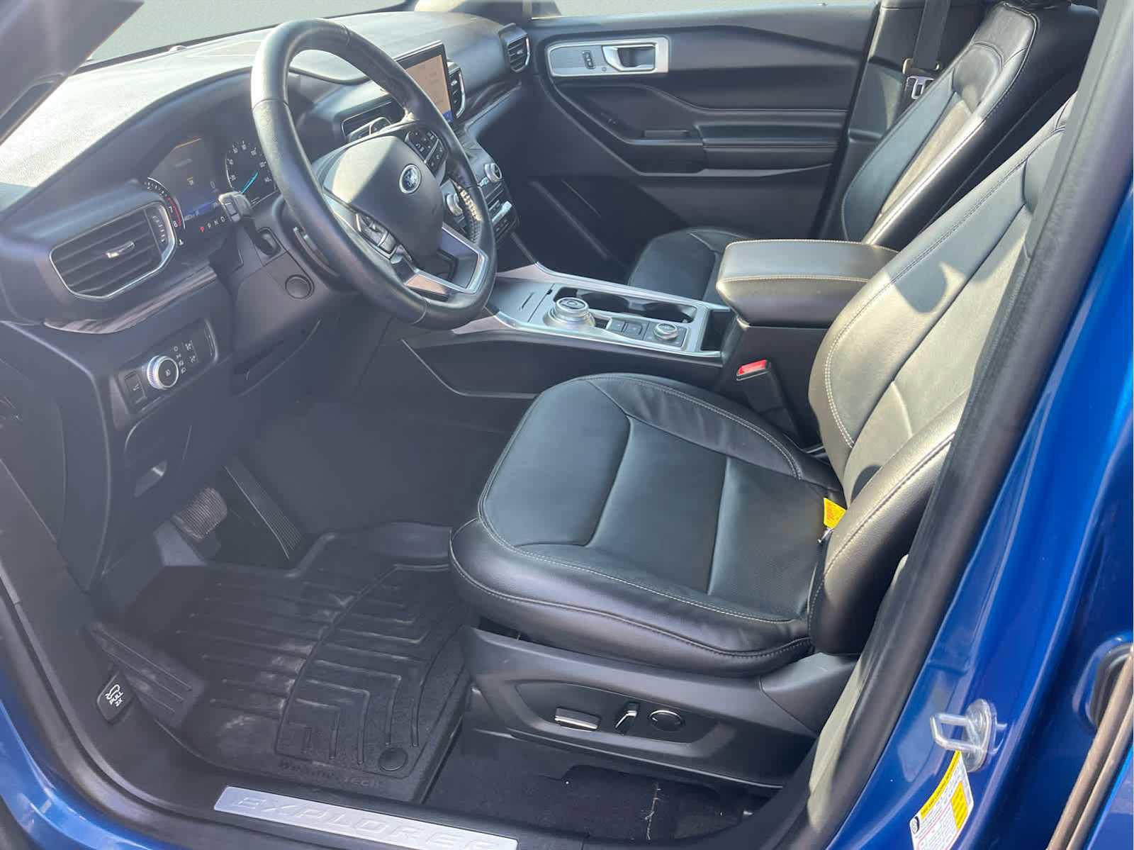 Used 2020 Ford Explorer Limited image 31