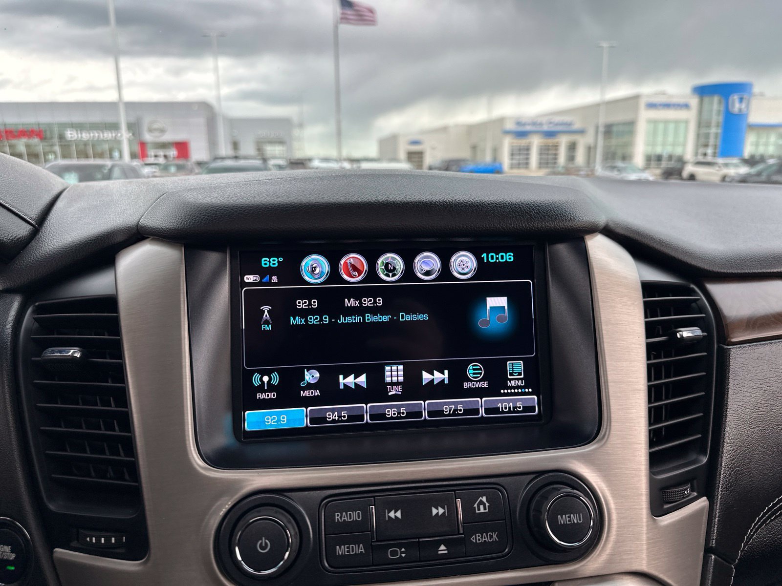 Used 2019 GMC Yukon Denali w/ Denali Ultimate Black Edition AWD/4WD image 61