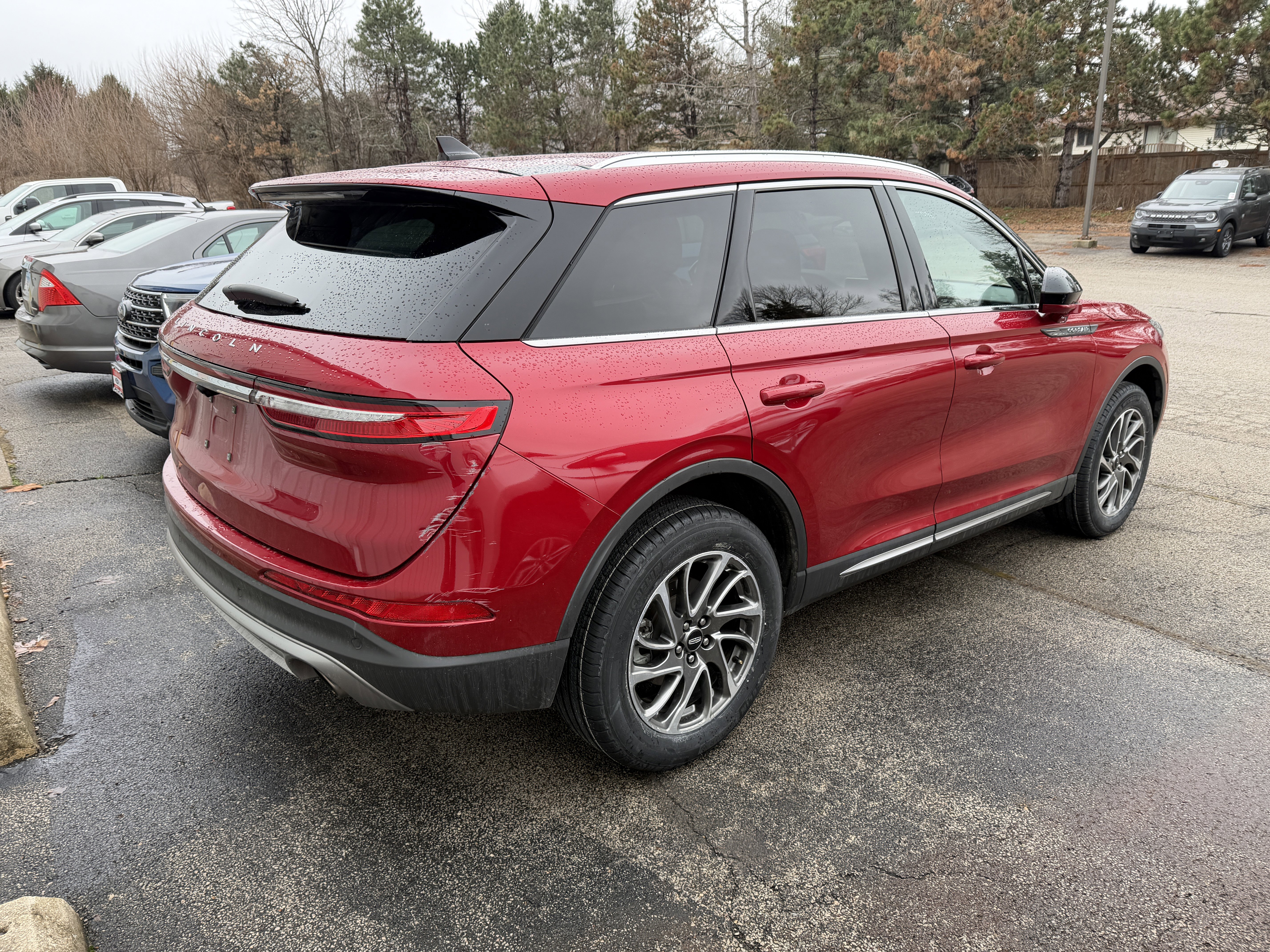 Used 2022 Lincoln Corsair AWD w/ Equipment Group 101A image 6