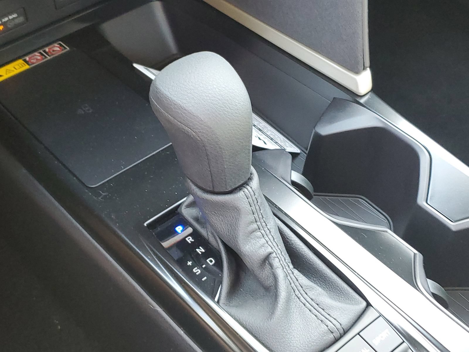 New 2026 Toyota Camry LE w/ Convenience Package FWD image 32