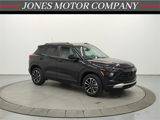 New 2026 Chevrolet TrailBlazer LT w/ LPO, Blackout Package