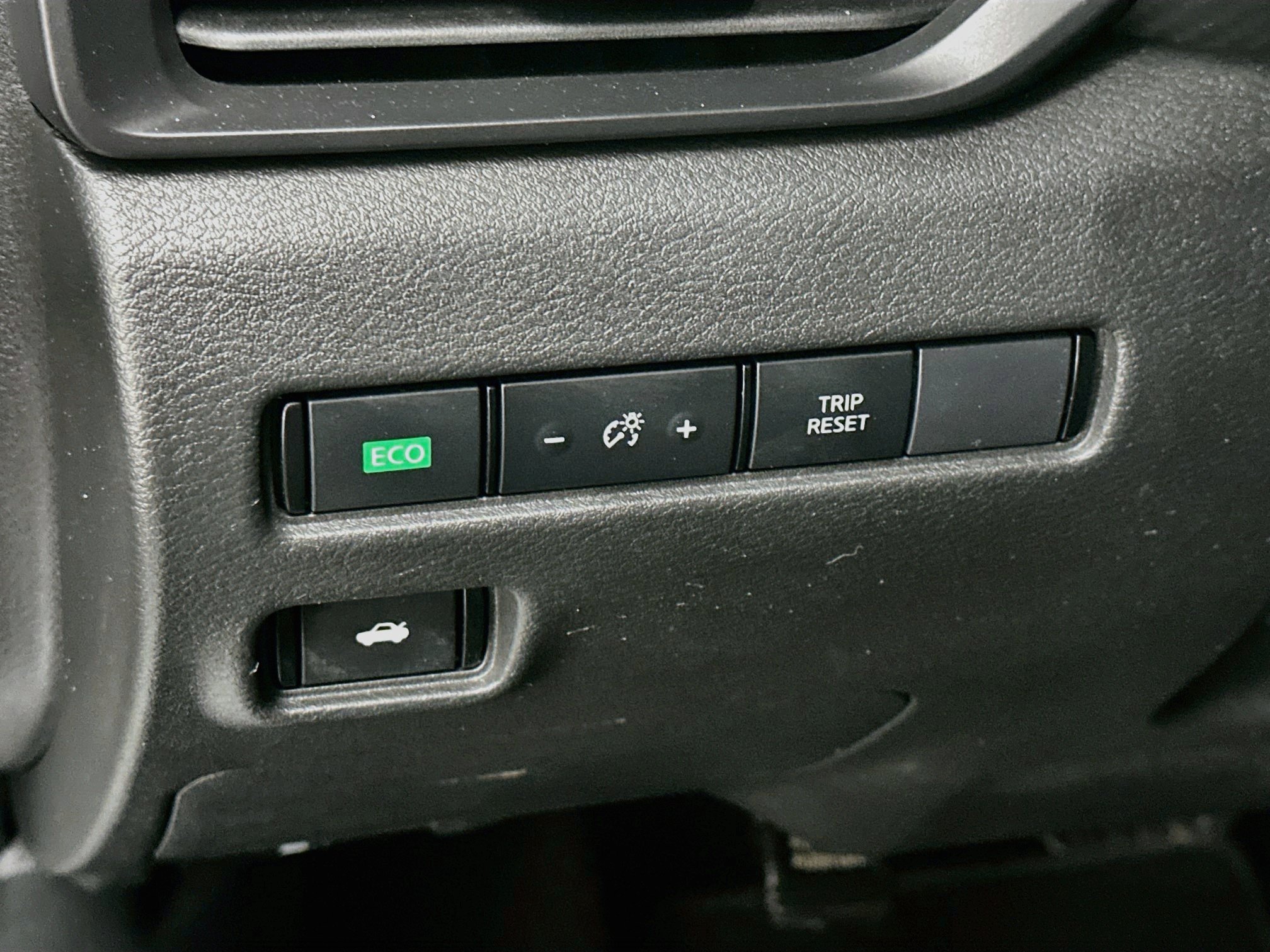 Used 2023 Nissan Sentra S FWD image 17