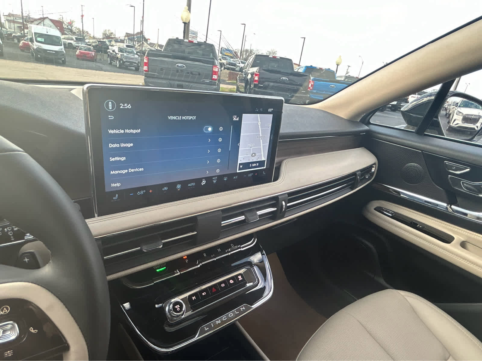 Used 2025 Lincoln Corsair Grand Touring image 43