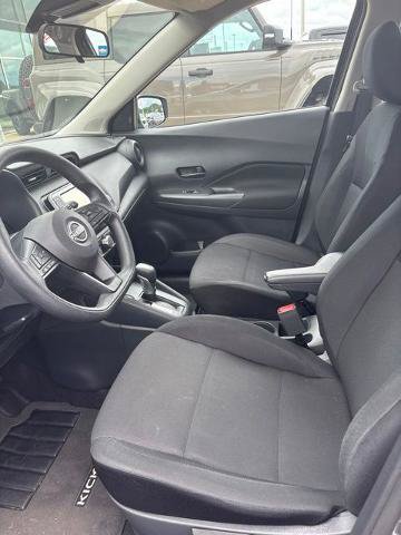 Used 2024 Nissan Kicks S FWD image 19