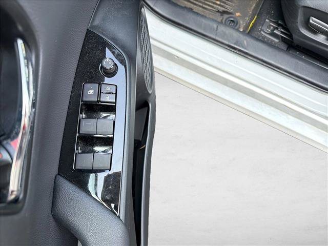 Used 2021 Toyota Prius Prime Limited FWD image 10