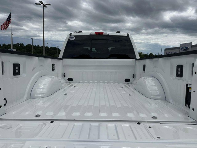 New 2025 Ford F250 Lariat w/ Lariat Ultimate Package AWD/4WD image 18