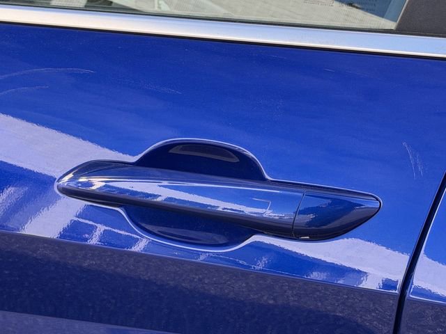 Used 2025 Hyundai Elantra Limited image 29