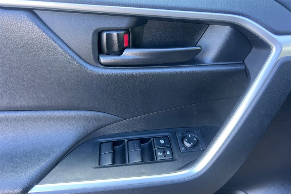 Certified 2025 Toyota RAV4 LE image 13