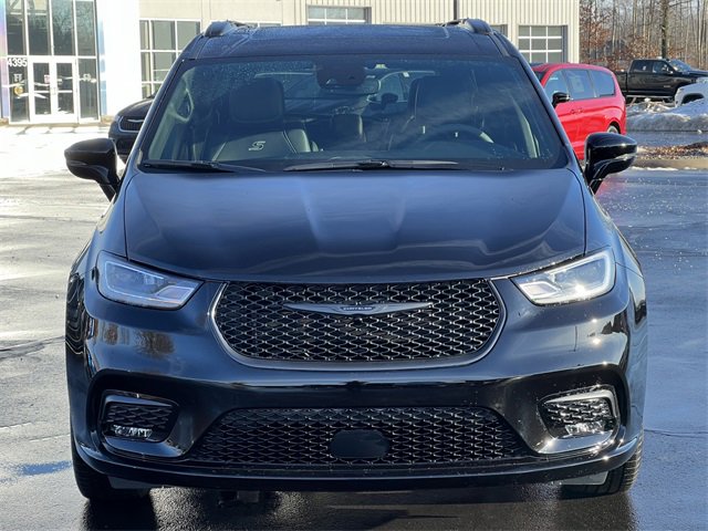 Certified 2026 Chrysler Pacifica Select w/ S Appearance Package image 45