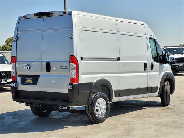 New 2025 RAM ProMaster 1500 w/ Quick Order Package 22G SLT image 5