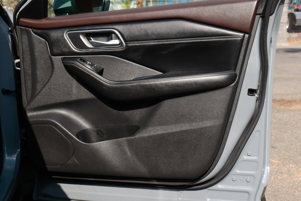 Used 2021 Nissan Rogue SL image 42