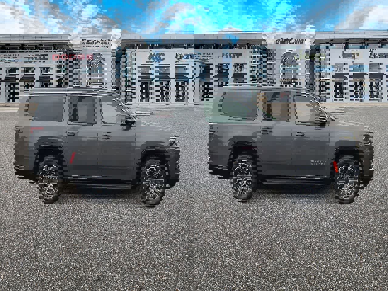 Used 2024 Jeep Wagoneer L Series II image 9