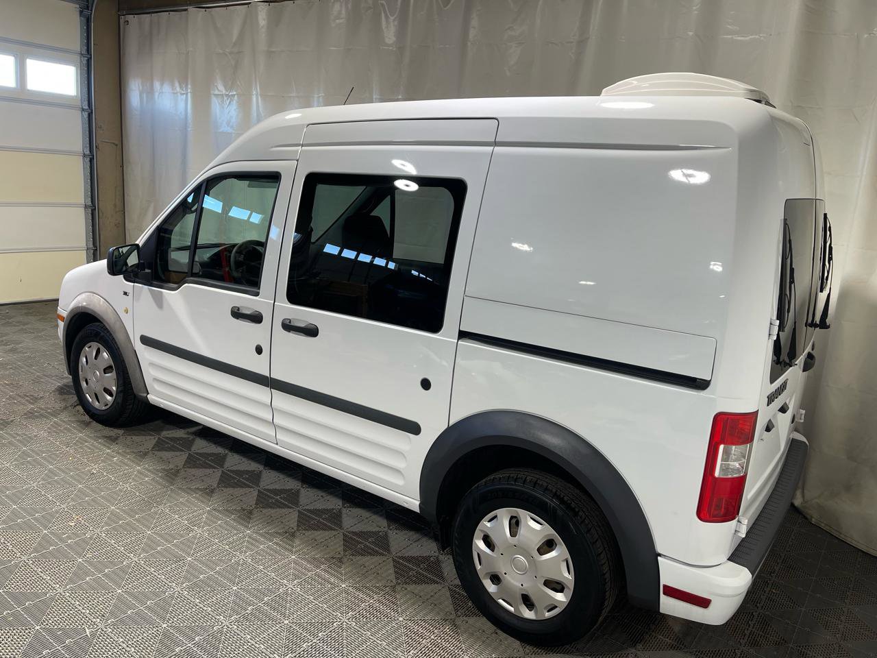 Used 2012 Ford Transit Connect XLT FWD image 4