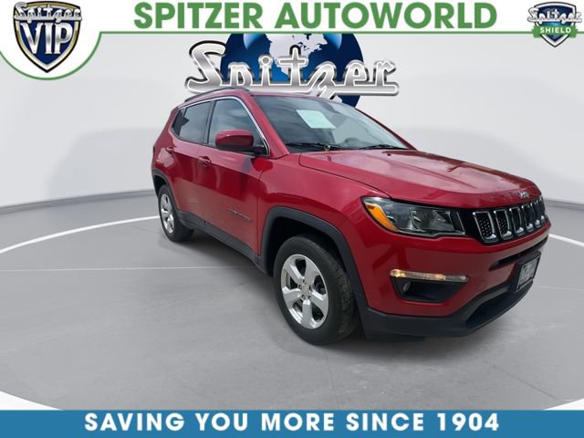 Used 2019 Jeep Compass Latitude w/ Popular Equipment Group AWD/4WD image 2