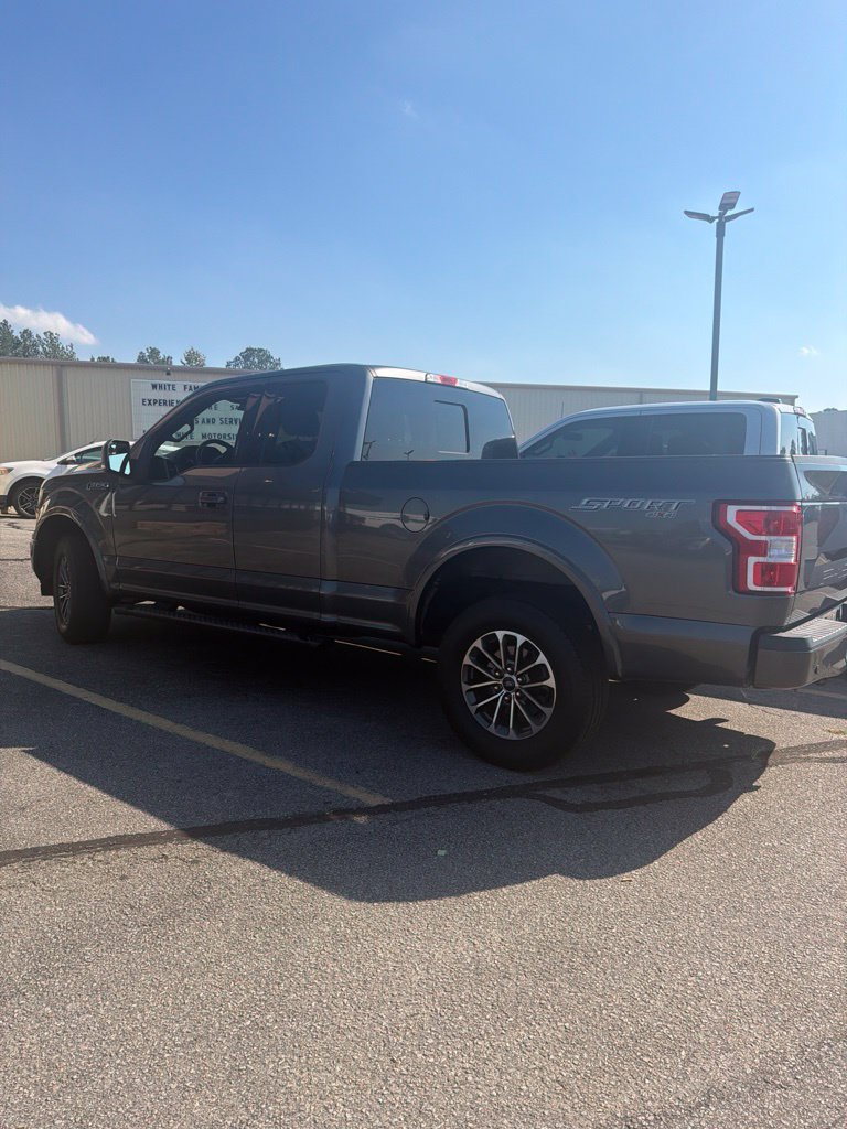 Used 2018 Ford F150 XLT w/ Equipment Group 302A Luxury AWD/4WD image 8