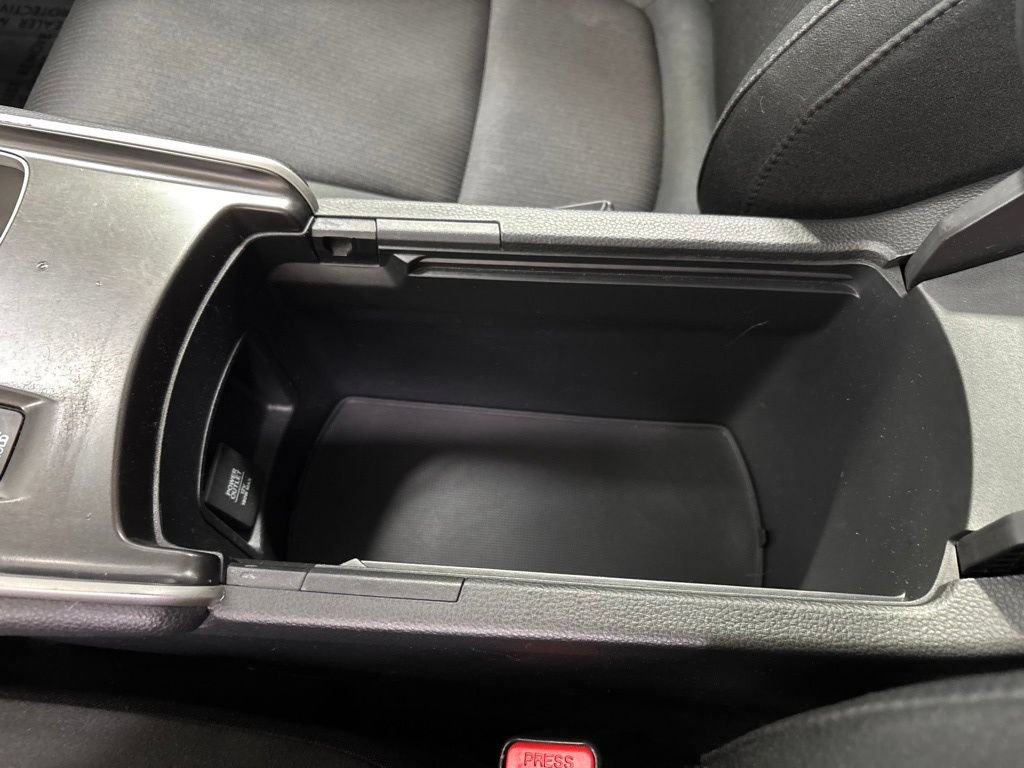 Used 2018 Honda Accord LX image 25