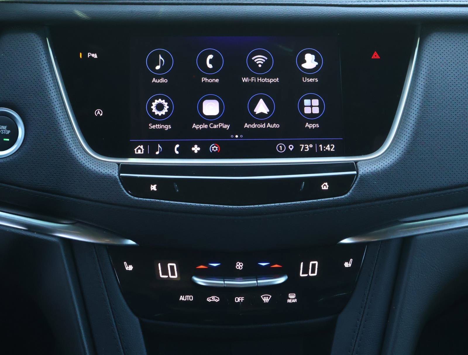 Certified 2025 Cadillac XT5 Luxury w/ LPO, Floor Liner Package FWD image 15