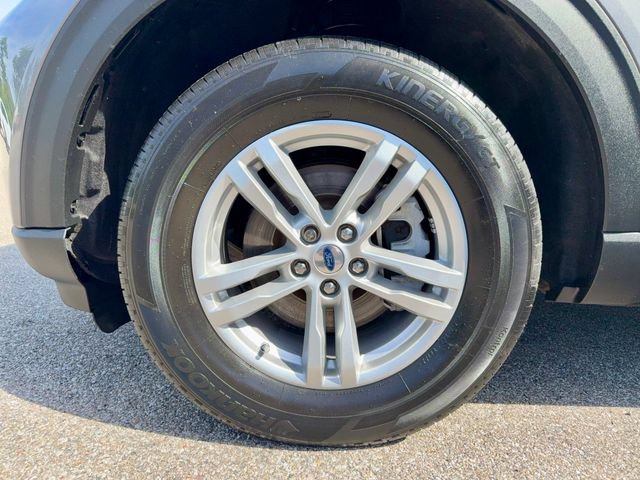 Used 2022 Ford Explorer XLT AWD/4WD image 31