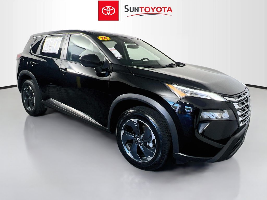 Used 2024 Nissan Rogue SV