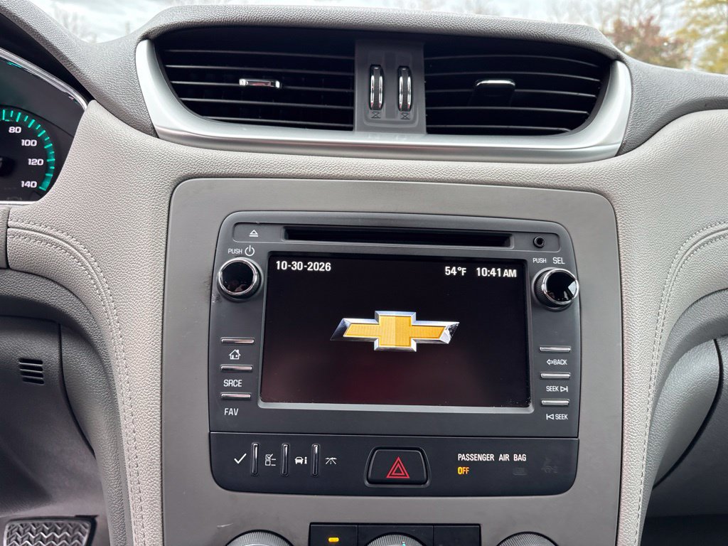 Used 2017 Chevrolet Traverse LS AWD/4WD image 22