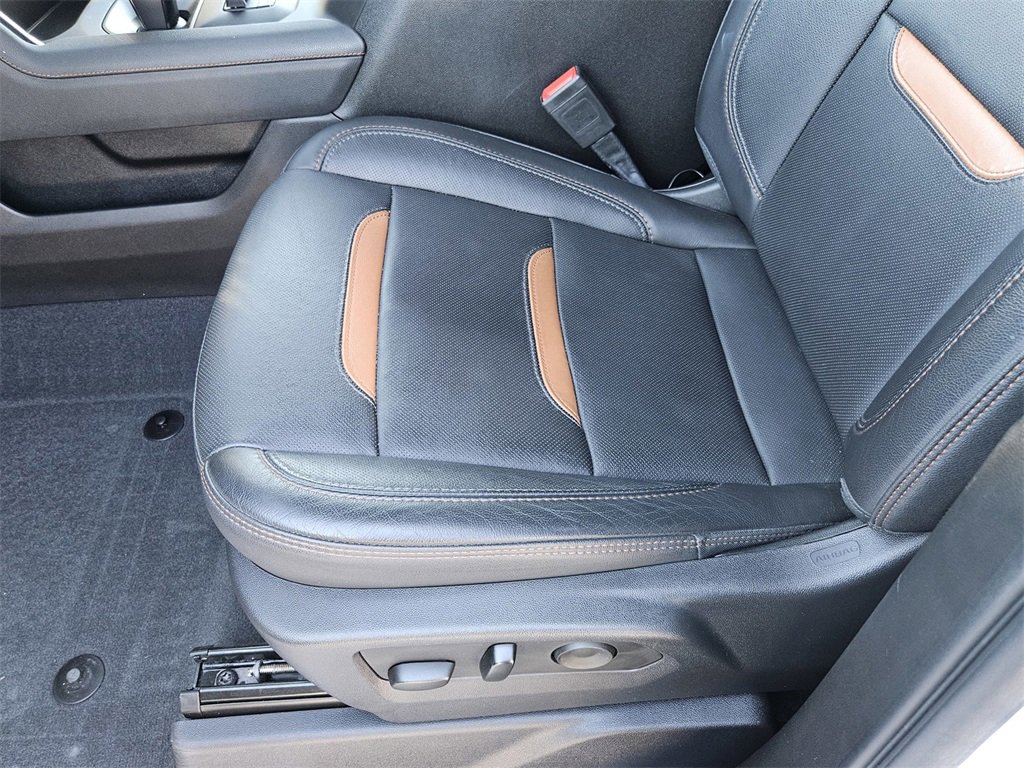 Used 2023 GMC Sierra 1500 AT4 w/ AT4 Premium Package image 15