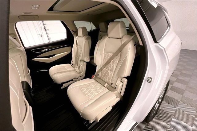 Used 2023 Buick Enclave Avenir w/ Avenir Technology Package FWD image 25