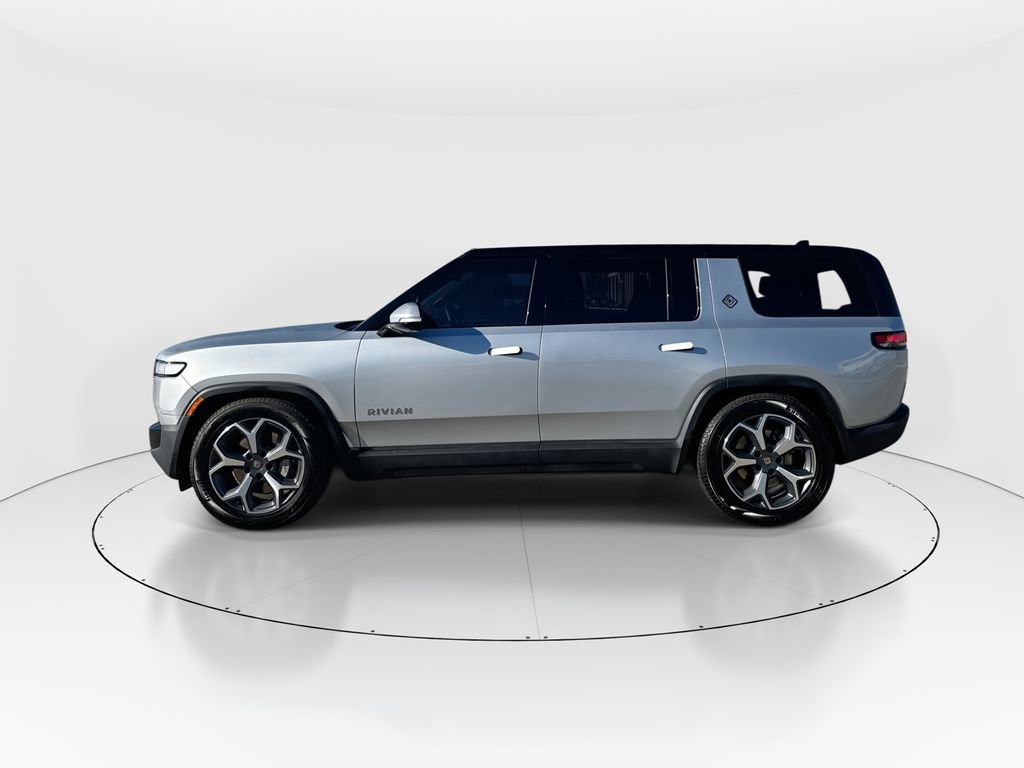 Used 2024 Rivian R1S Adventure image 5