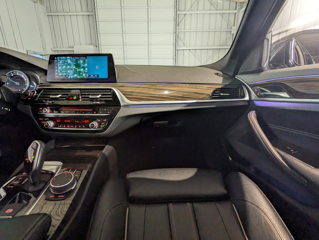 Used 2018 BMW 530i xDrive image 50