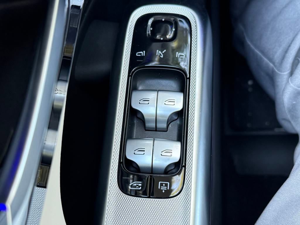 New 2026 Mercedes-Benz E 350 Sedan image 21