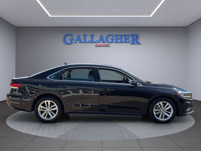 Used 2020 Volkswagen Passat 2.0T SE w/ Sunroof Package image 3
