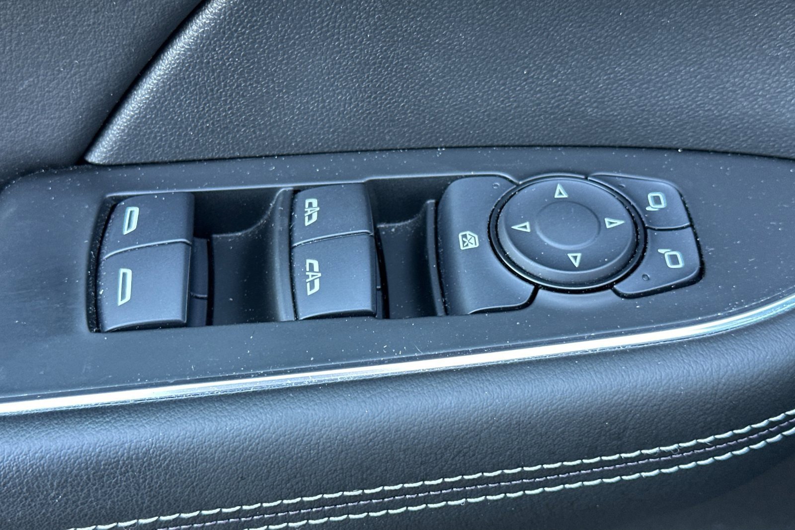 Used 2022 Buick Envision Preferred image 11