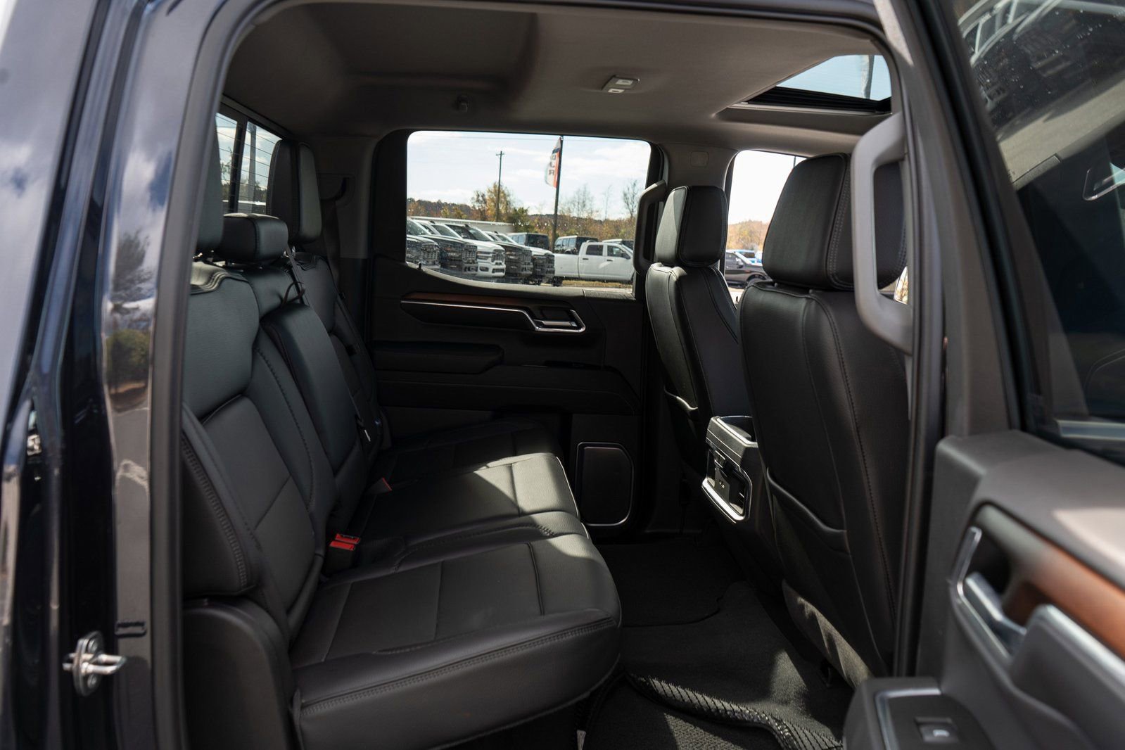 Used 2024 GMC Sierra 1500 Denali w/ Denali Reserve Package image 21