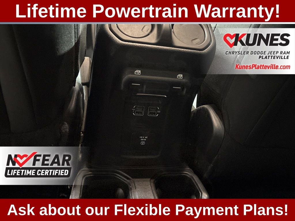 Used 2019 Jeep Wrangler Unlimited Sahara w/ Safety Group image 20