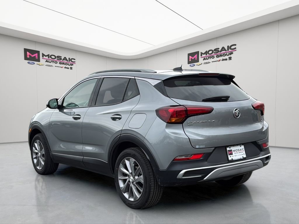 Used 2023 Buick Encore GX Essence w/ Experience Buick Package image 5