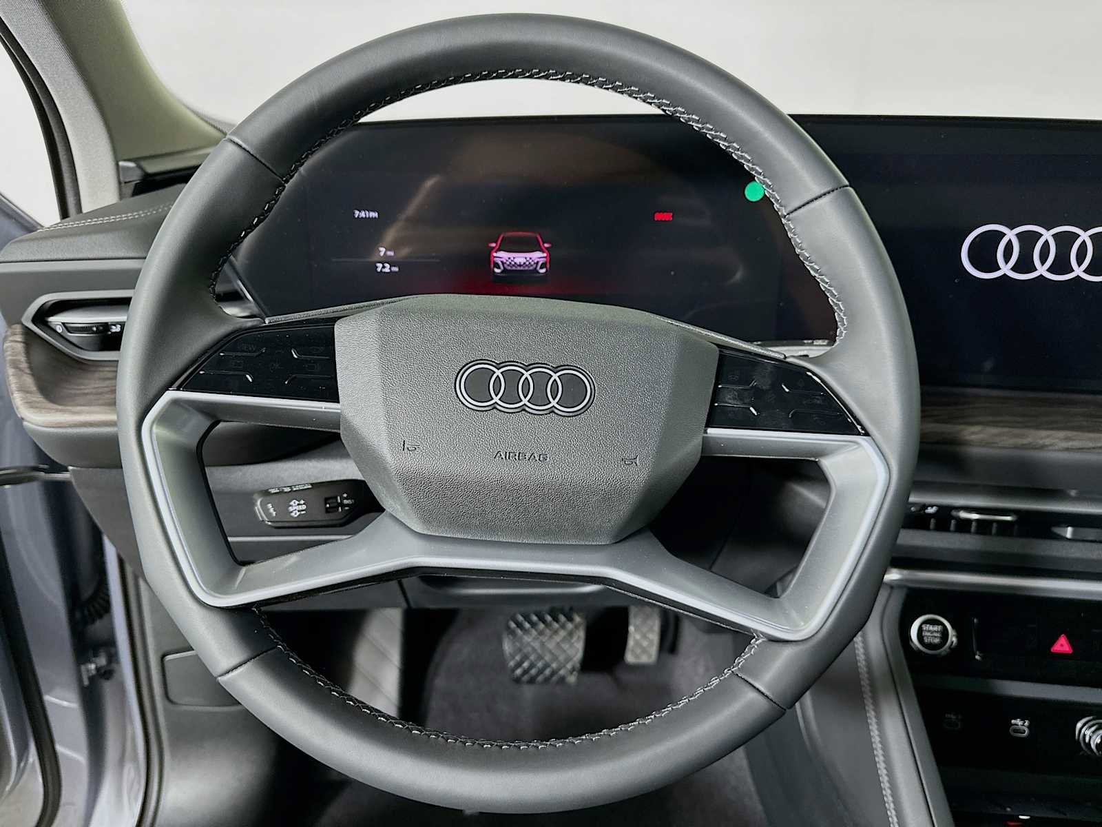 New 2025 Audi Q5 Prestige image 11