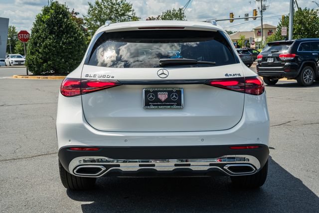Used 2025 Mercedes-Benz GLC 350e 4MATIC image 6