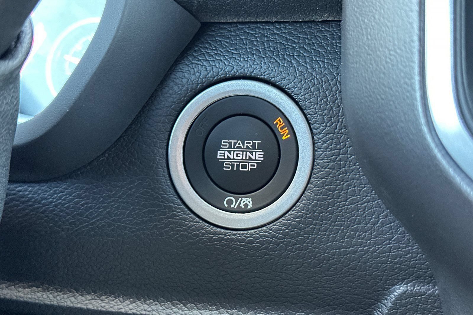 New 2026 RAM 2500 Big Horn AWD/4WD image 23
