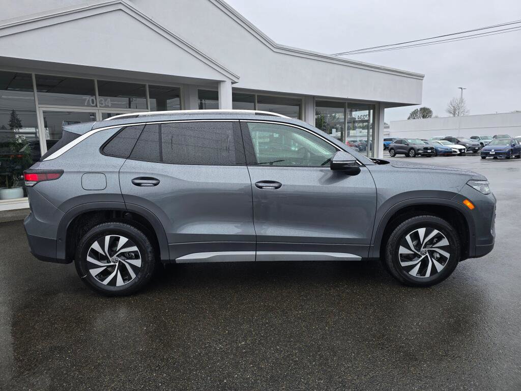 New 2026 Volkswagen Tiguan S image 3