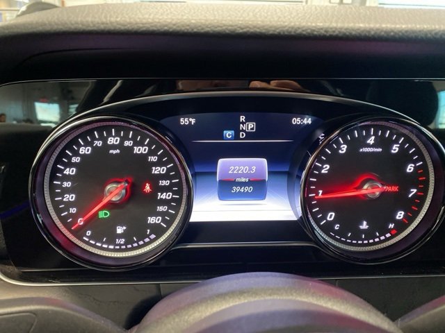 Used 2019 Mercedes-Benz E 300 4MATIC image 18