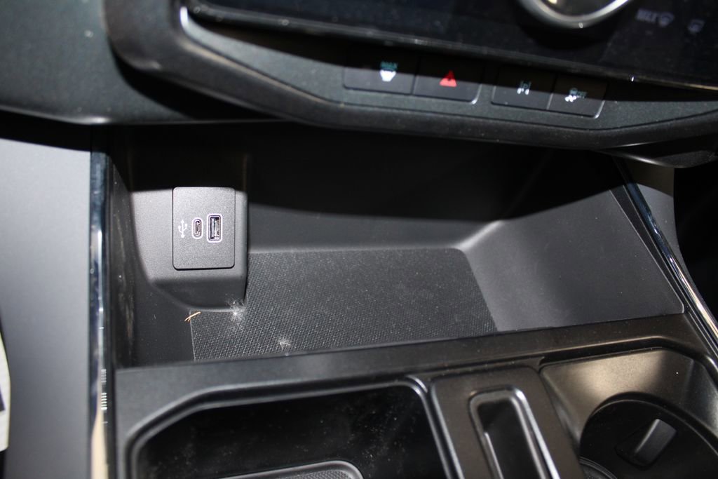 New 2025 Ford F150 Lightning Flash image 51