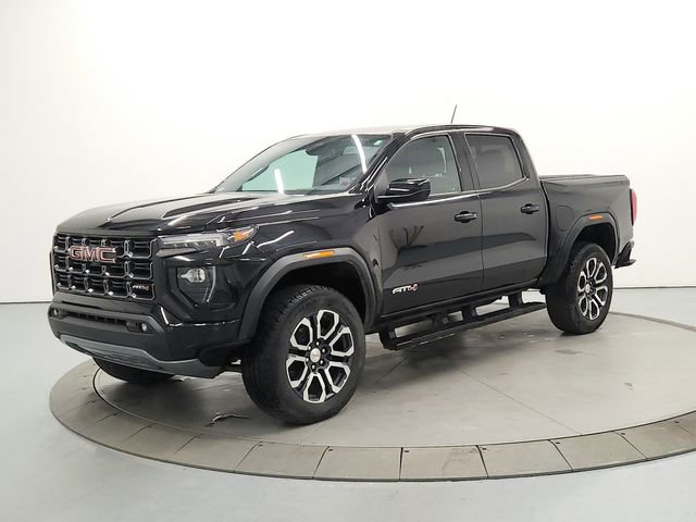 Used 2023 GMC Canyon AT4 image 3