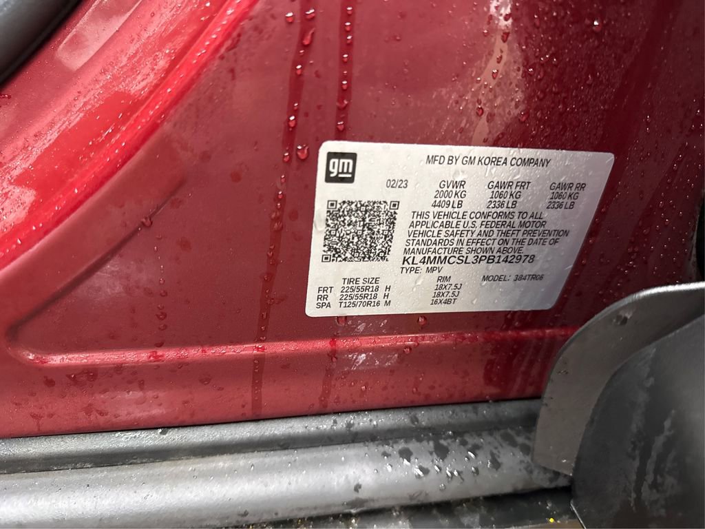 Used 2023 Buick Encore GX Preferred w/ Cold Weather Comfort Package image 17