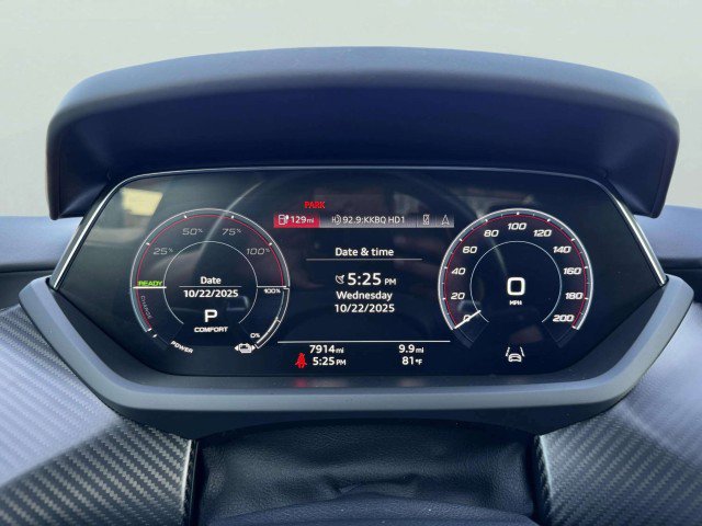 Used 2023 Audi e-tron GT Premium Plus w/ Performance Package image 19