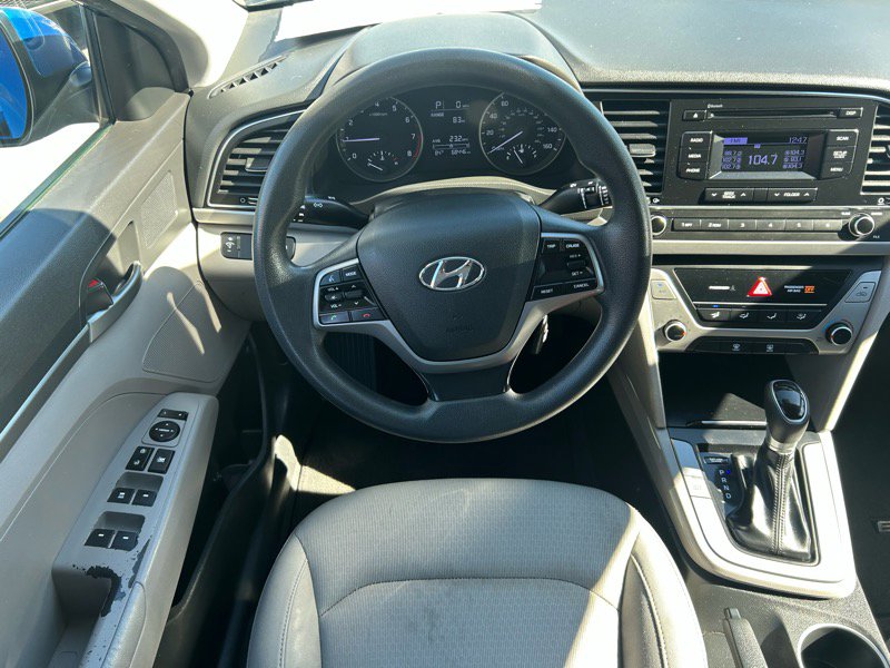 Used 2018 Hyundai Elantra SE image 9