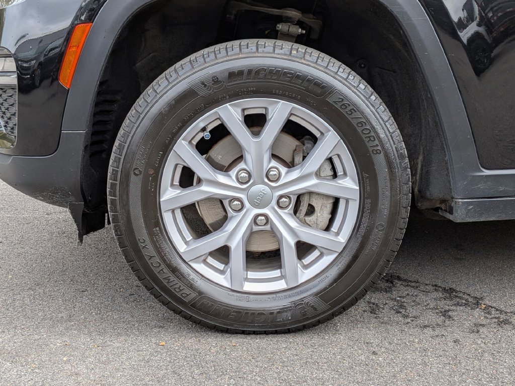Certified 2022 Jeep Grand Cherokee Limited AWD/4WD image 32
