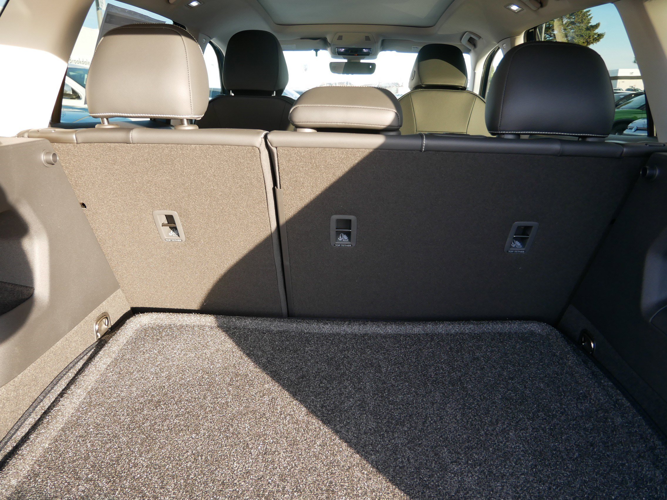 New 2026 Volkswagen Tiguan SE image 6