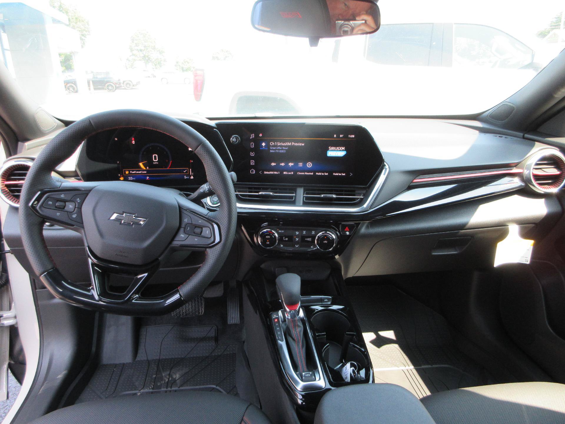 New 2026 Chevrolet Trax RS w/ Sunroof Package FWD image 15