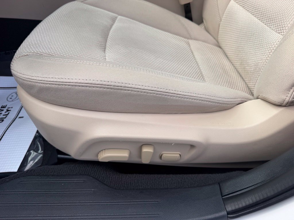 Used 2019 Subaru Outback 2.5i Premium AWD/4WD image 12