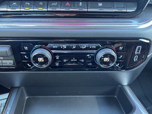 Used 2024 Chevrolet Silverado 1500 High Country w/ Technology Package image 22